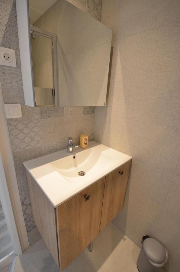 Studio + Balcon + Parking - Ultra Centre Appartement Annecy Buitenkant foto